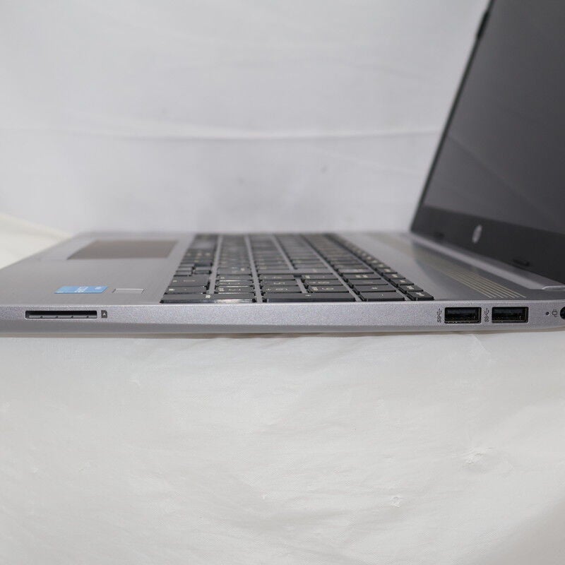 中古 HP 250 G8(Intel Core i3 1115G4 3.00GHz/16GB DDR4/SSD256GB