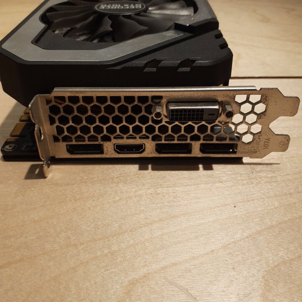 中古 各社 GeForce GTX1070 (8GB PCI-E) 130945 （380103