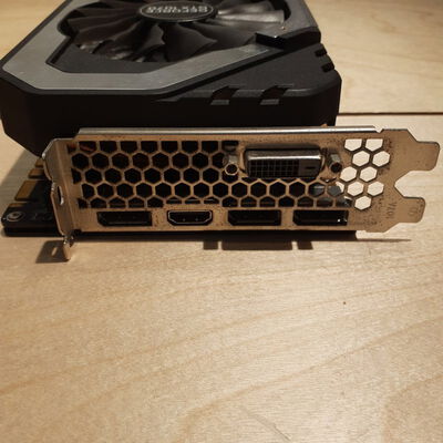 【鹿児島店】中古  各社 GeForce GTX1070 (8GB PCI-E) 130945 