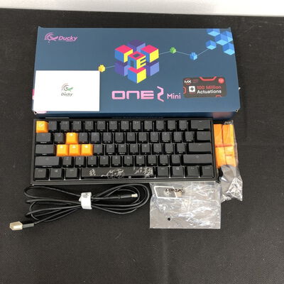 【長野稲里店】中古  Ducky Channel One 2 Mini RGB 60% version シルバー軸 英語配列 dk-one2-rgb-mini-silver-rat 5110001139 