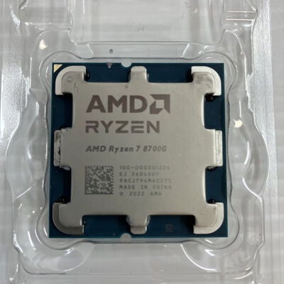 【秋葉原本店】中古  AMD Ryzen 7 8700G (AM5/4.2GHz/24M/C8/T16/65W) 166430 