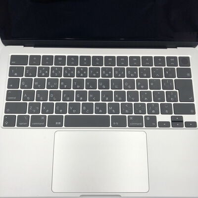 【福井日之出店】中古  MacBook Air 13インチ(M3/2024) シルバー M3(CPU:8C/GPU:10C)/16G/512G
  4780001160 