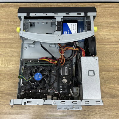 【津ラッツ店】中古  THIRDWAVE Slim Knight (Intel Celeron G4900 3.10GHz/8GB/SSD500GB/なし/オンボード/W11H64 MAR) 1000804017 185054 