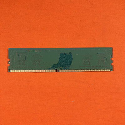 【なんば店】中古  PC4-25600 8GB デスクトップ用_ 184899 