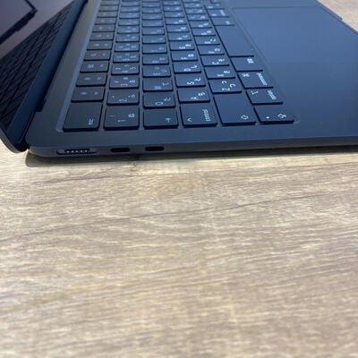 【姫路店】中古  Apple MacBook Air 13インチ M2(CPU:8C/GPU:8C) 8GB/256GB ミッドナイト MLY33J/A 4780001047 