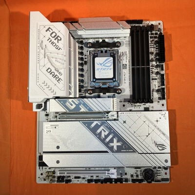 【なんば店】中古  ASUS ROG STRIX X870-A GAMING WIFI(X870 AM5 ATX) 172204 