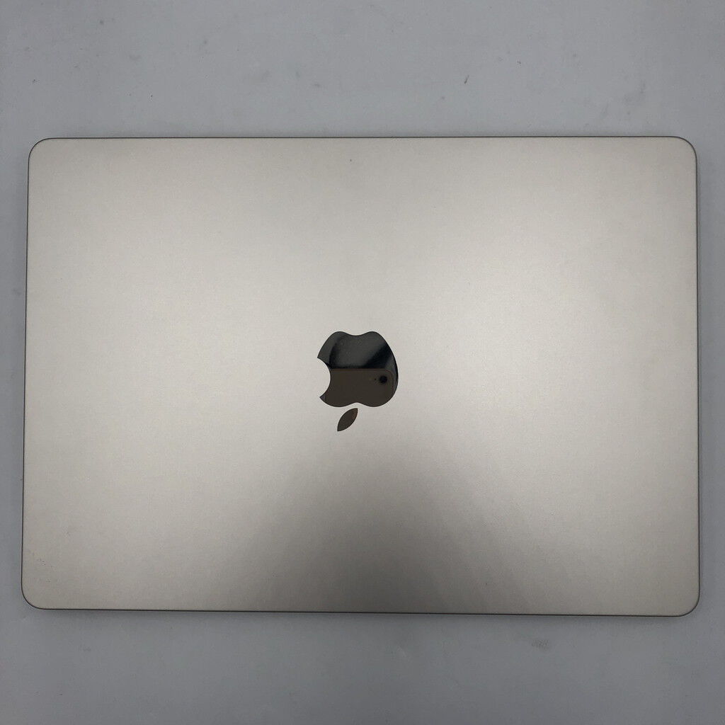 中古 Apple MacBook Air 13インチ 2022 (M2 8CPU 8GPU/8GB/256GB