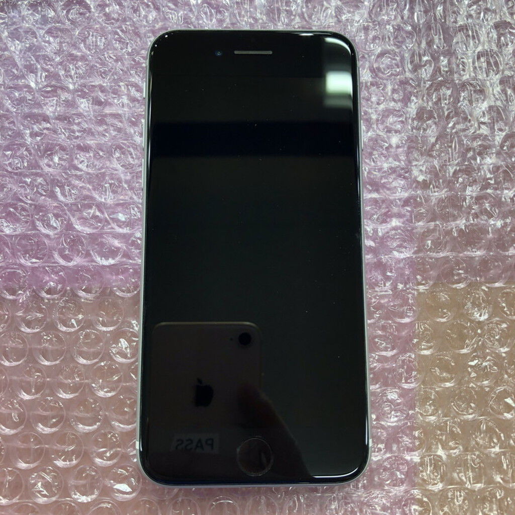 中古 Apple iPhoneSE 4.7インチ (第2世代/2020) 128GB (ホワイト) 国内