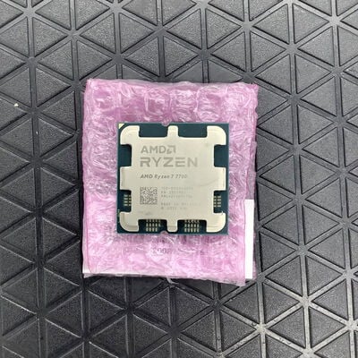 【堺七道店】中古  AMD Ryzen 7 7700 (AM5/3.8GHz/40M/C8/T16/65W) 1460024624 