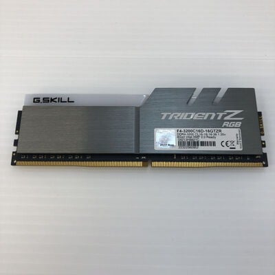【徳島住吉店】中古  PC4-25600 8GB デスクトップ用(DDR4-3200) 140727 