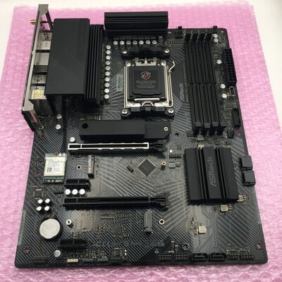 【佐賀南部バイパス店】中古  ASRock B650 PG Lightning WiFi (B650 AM5 ATX DDR5) 5250001138 