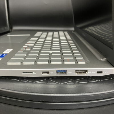 【新潟店】中古  THIRDWAVE DX-R5(i5-1335U/16GB/SSD512GB/W11H) 3290006544 