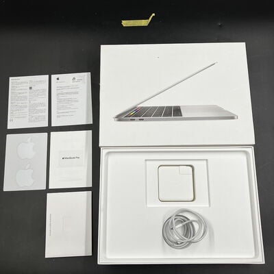【大須店】中古  Apple MacBook Pro 13インチ (i5 1.4GHz/8GB/256GB) シルバー Touch Bar搭載 MUHR2J/A (Mid 2019) 141233 