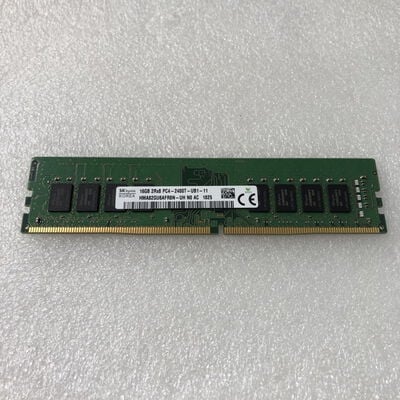 【甲府飯田店】中古  PC4-19200 16GB デスクトップ用(DDR4-2400) 135639 