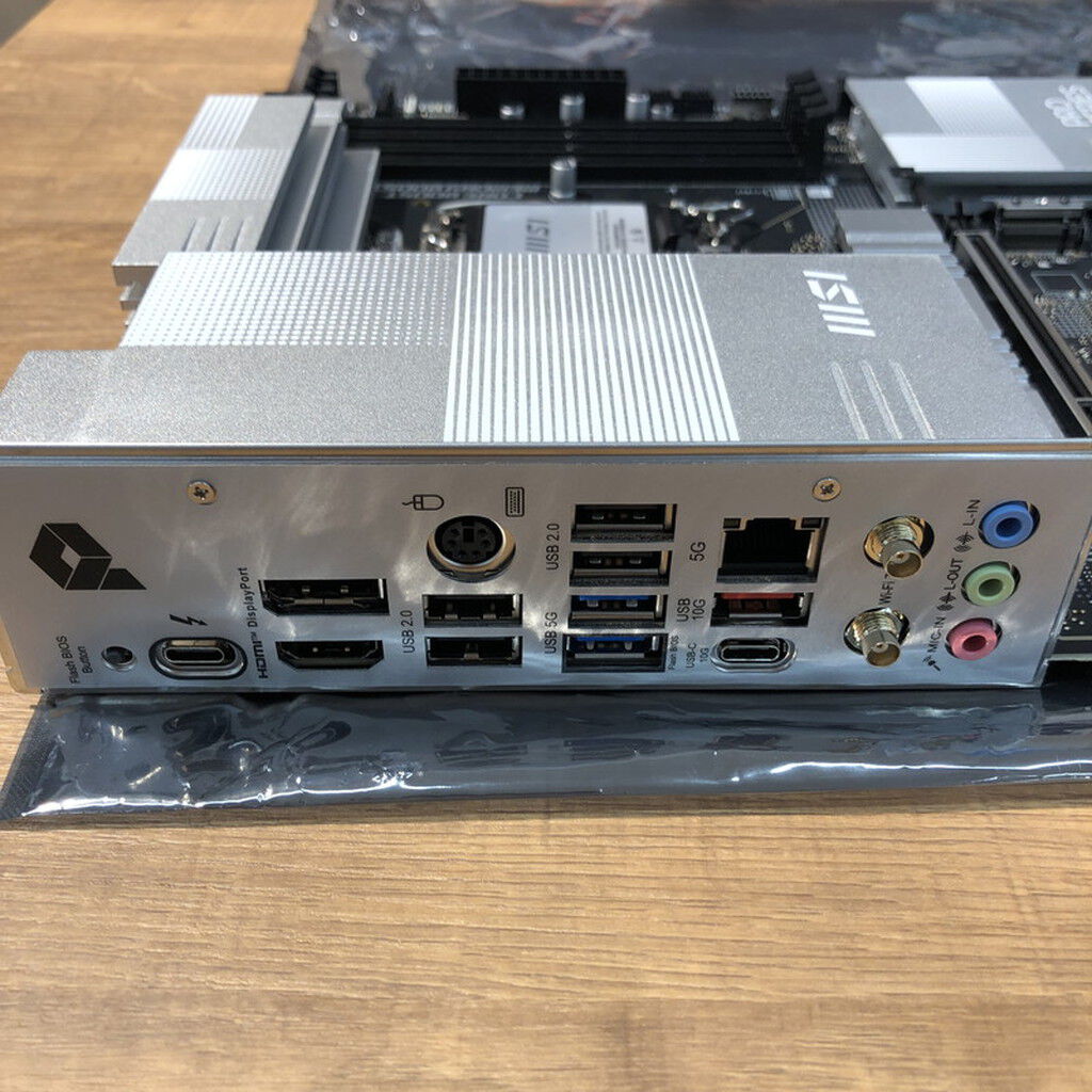中古 MSI PRO Z890-P WIFI (Z890 1851 ATX DDR5) 172191 （339642