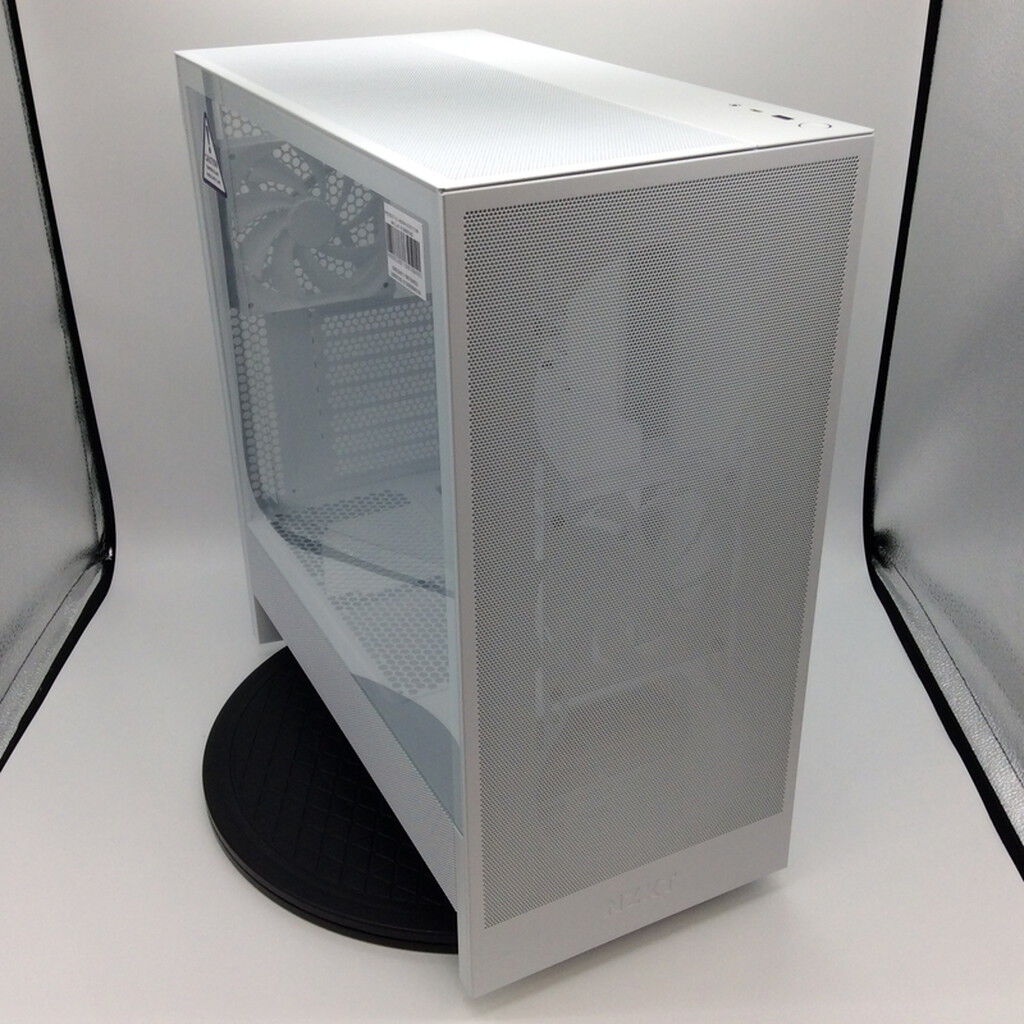 中古 NZXT CC-H52FW-01(H5 FLOW WH E-ATX ｶﾞﾗｽ) 1300007983 （334071
