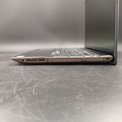 【大須店】中古  FMV LIFEBOOK AH-X/D3 FMVAXD3B 3120023971 