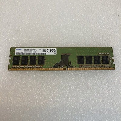 【京都店】中古  PC4-25600 8GB デスクトップ用(DDR4-3200) 140727 