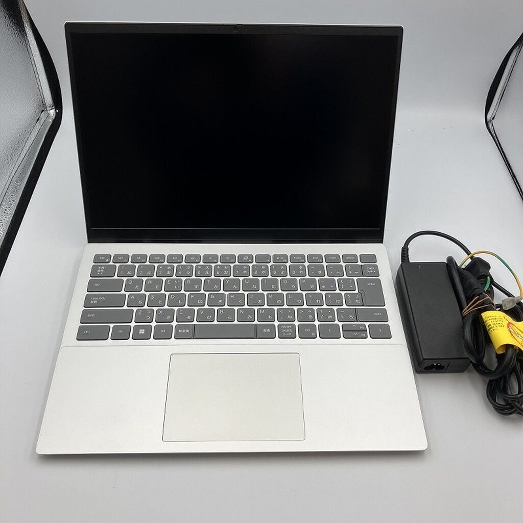 中古 Dell inspiron P157G (i5-1235U/16GB/SSD512GB/W11P) 3290007359
