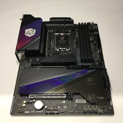 【松山環状枝松店】中古  ASRock Z890 Nova WiFi (Z890 1851 ATX DDR5) 172163 