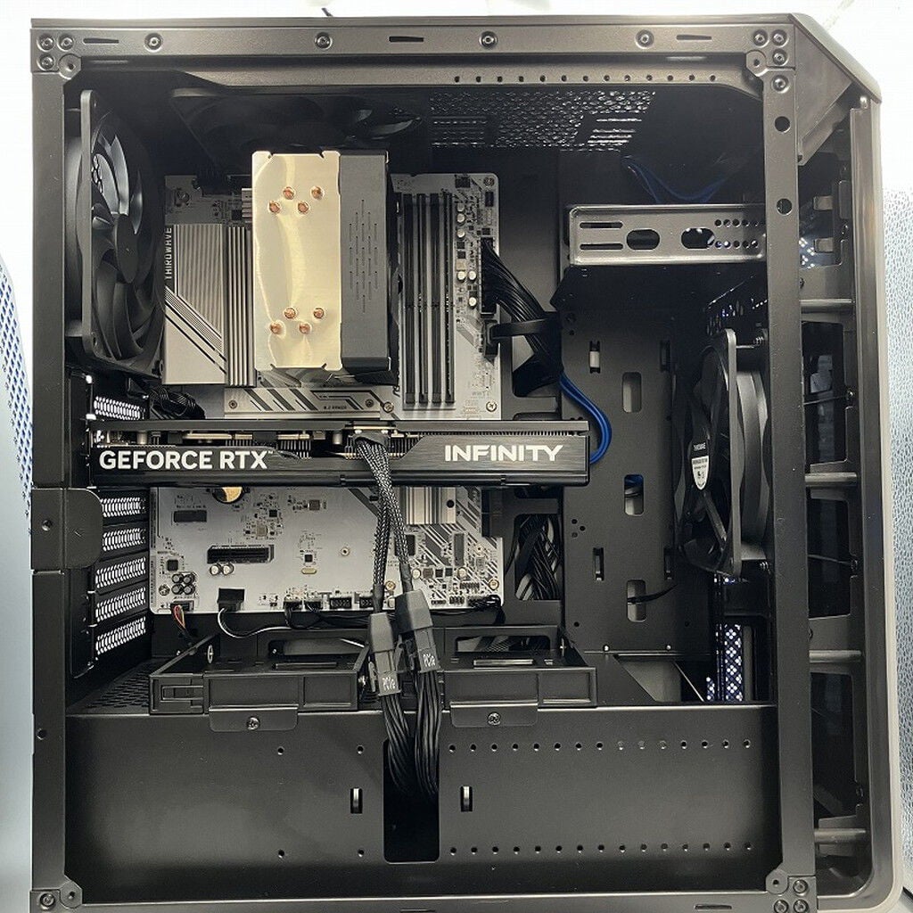 中古 THIRDWAVE GALLERIA XA7C-R57 (i7 14700F/32GB/SSD1TB/RTX5070