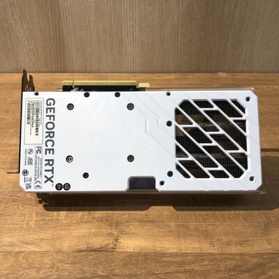 【姫路店】中古  Palit NED4070019K9-1047L(RTX4070 WHITE 12G) 4740000954 