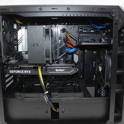 【通販センター】中古  THIRDWAVE GALLERIA SKM Ver.2(Intel Core i7 14700F/16GB DDR4 (PC4)/SSD2TB/なし/NVIDIA GeForce RTX 4070 12GB/W11H64 MAR) 196760 