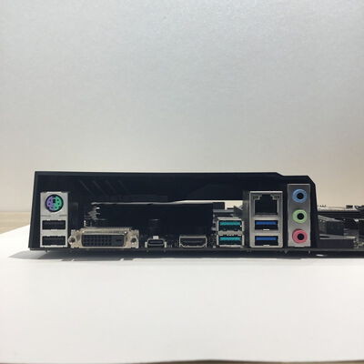 【松山環状枝松店】中古  ASUS TUF X470-PLUS GAMING（X470 AM4 ATX DDR4） 3480042364 