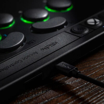 8BitDo  Arcade Controller for Xbox Black (ワイヤレス レバーレス アーケードコントローラー ブラック) 