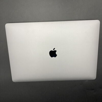 【熊本浜線店】中古  Apple MacBook Pro 15インチ (i7 2.6GHz/16GB/256GB) スペースグレイ Touch Bar搭載 MV902J/A (Mid 2019) 141240 