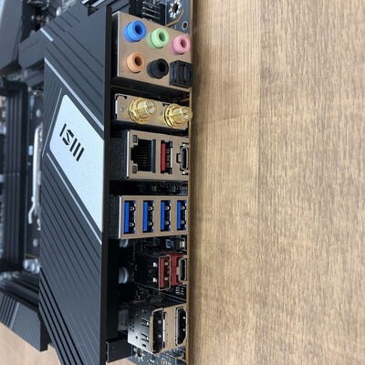 【宇都宮鶴田店】中古  MSI PRO X670-P WIFI (X670 AM5 ATX DDR5) 152474 