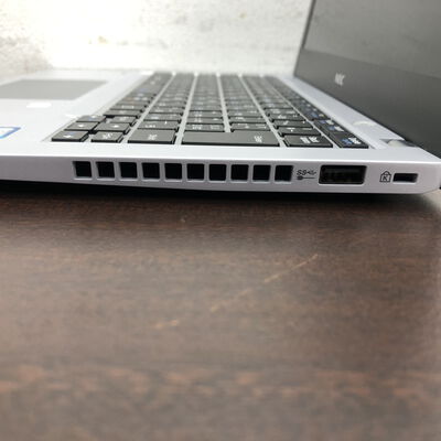 【福山ココローズ店】中古  NEC VersaPro タイプVB PC-VKM17BZG4 (Core i5 8350U/8GB/SSD256GB/-/オンボード/12.5/1366x768/Wi-Fi/WEBCAM/W11H64 MAR) 186184 