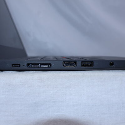 【通販センター】中古  Lenovo ThinkPad T14s Gen 2(Intel Core i5 1145G7 2.60GHz/16GB DDR4/SSD256GB/-/オンボード/14/1920x1080/Wi-Fi/WEBCAM/W11H/VBT) 203286 