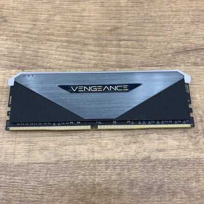【宇都宮鶴田店】中古  PC4-28800 16GB デスクトップ用 140734 