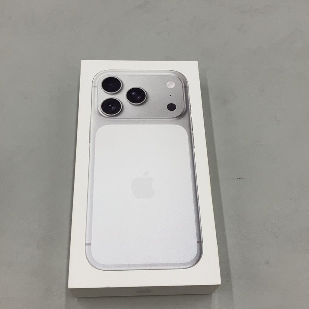 中古 Apple iPhone17 Pro 256GB シルバー 【国内版SIMフリー】 MG854J