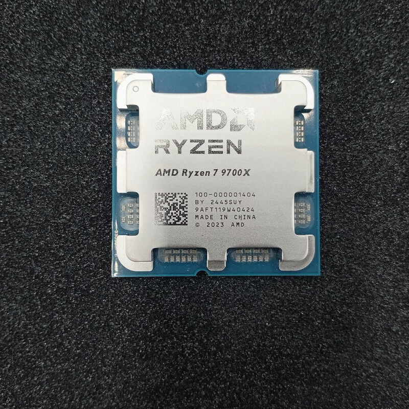 AMD RYZEN7 9700X 国内正規品　中古 AMD CPU Ryzen7 9700X AM5 8コア 16スレッド 3.8GHz TDP 65W