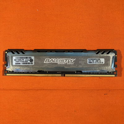 【なんば店】中古  PC4-19200 16GB デスクトップ用 135639 