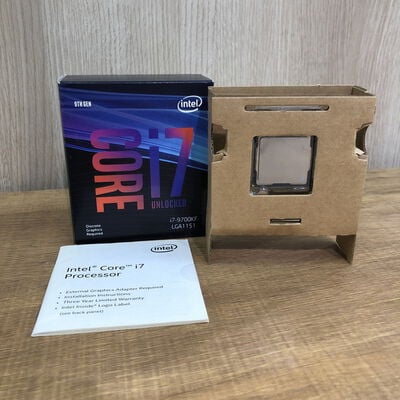 【姫路店】中古  INTEL Core i7 9700KF (1151/3.60GHz/12M/C8/T8) 139476 