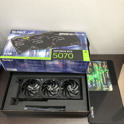 【福山ココローズ店】中古  Palit NE75070019K9-GB2050U(RTX5070 GamingPro-S) 5090000829 