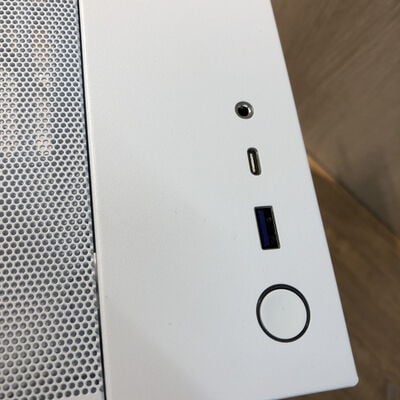 【姫路店】中古  NZXT CC-H52FW-01(H5 FLOW WH E-ATX ｶﾞﾗｽ) 4740001026 