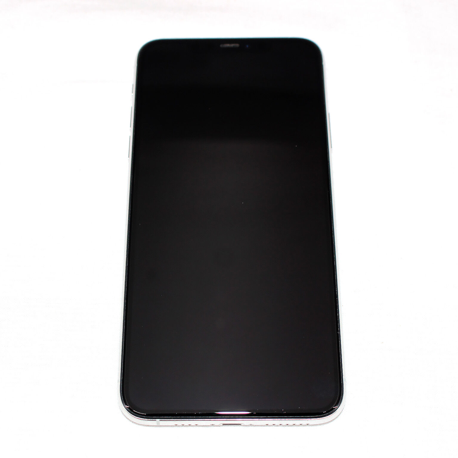 中古 Apple iPhone11 Pro Max 6.5インチ 256GB (シルバー) 国内版SIMロックフリー MWHK2J/A 140683 | パソコン通販のドスパラ【公式】 中古 Apple iPhone11 Pro Max 6.5インチ 256GB (シルバー) 国内版SIMロックフリー MWHK2J/A 140683 | パソコン通販のドスパラ【公式】