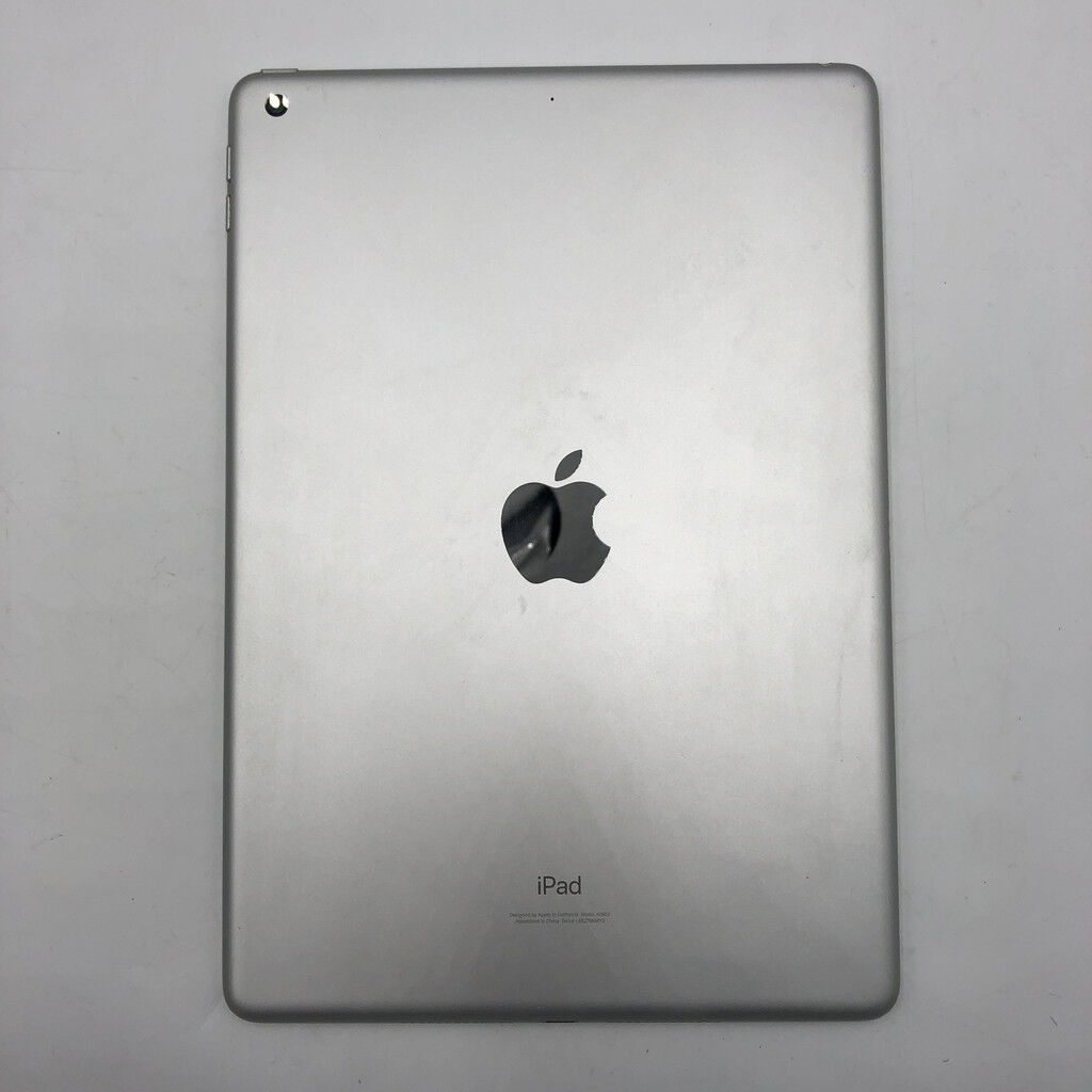 中古 Apple iPad 10.2インチ（第9世代/2021）Wi-Fi 64GB シルバー