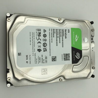 【神戸・三宮店】中古  各社 3.5インチ HDD 8TB SATA （デスクトップ用） 132804 