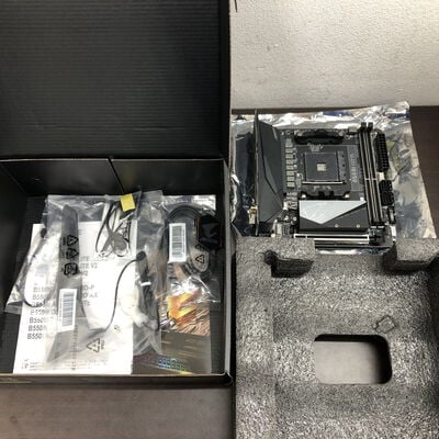 【福山ココローズ店】中古  GIGABYTE B550I AORUS PRO AX (B550 AM4 mITX DDR4) 142917 