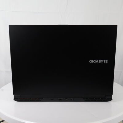 【通販センター】中古  GIGABYTE G6 KF-H3JP853KH(Intel Core i7 13620H/16GB DDR5 (PC5)/SSD512GB/なし/NVIDIA GeForce RTX 4060 8GB Laptop GPU/16/1920x1200/Wi-Fi/W11H64 MAR) 199594 
