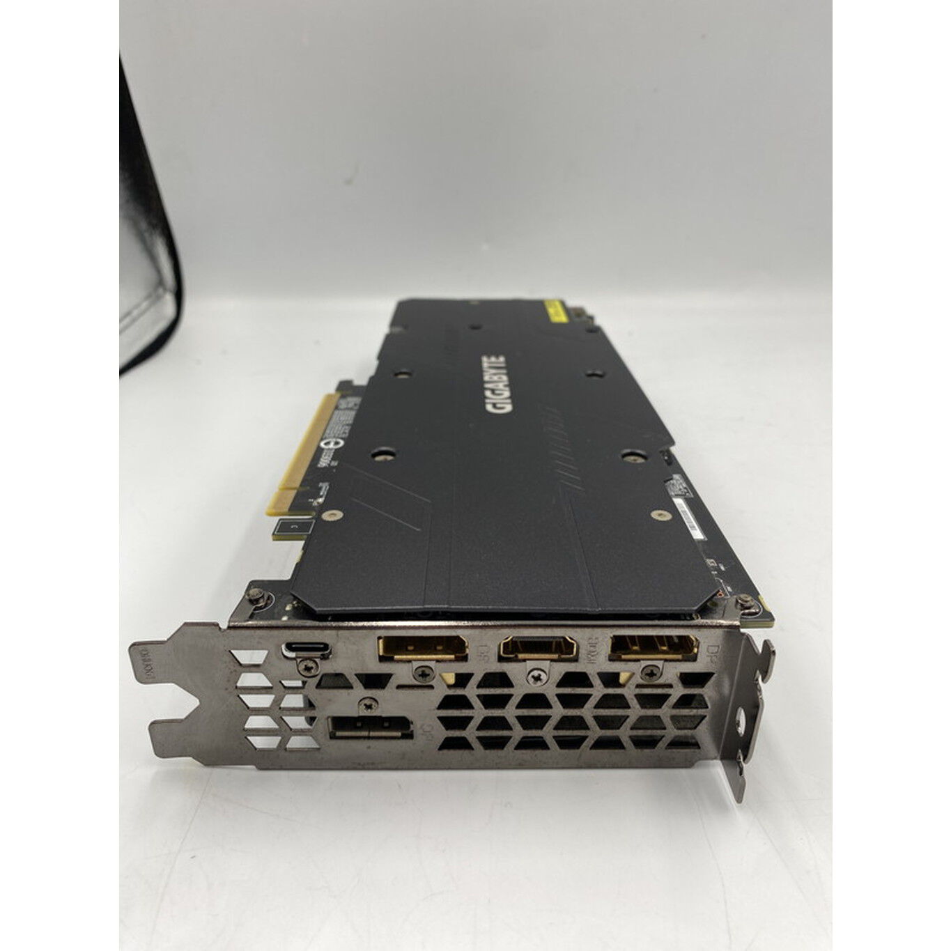 中古 GIGABYTE GV-N2070WF3-8GC(GeForce RTX2070 8GB) 4510002706