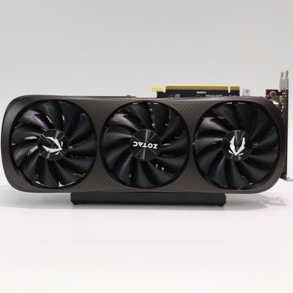 中古 ZOTAC ZT-D40730D-10P Trinity Black Edition (RTX4070Ti SUPER