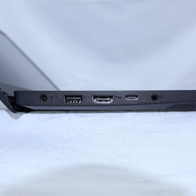 【通販センター】中古  Lenovo V14 Gen 4 AMN 82YT00LQJP(AMD Ryzen 5 7520U/8GB DDR5 (PC5)/SSD256GB/なし/オンボード/14/1920x1080/Wi-Fi/W11H64 MAR) 201700 
