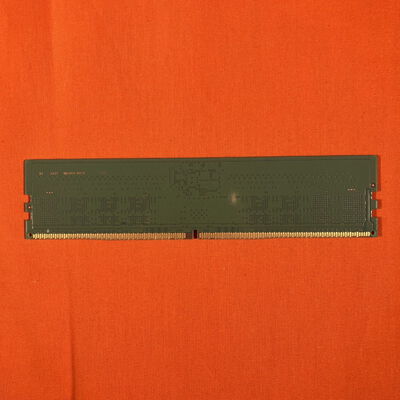 【なんば店】中古  PC5-44800 16GB デスクトップ用 149153 