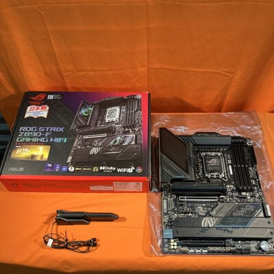 【なんば店】中古  ASUS ROG STRIX Z890-F GAMING WIFI(Z890 1851 ATX DDR5) 172176 